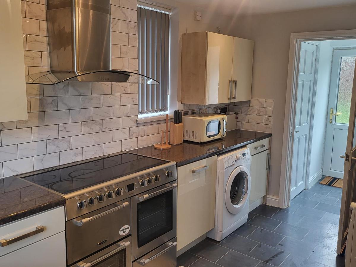Spacious & Cosy Holiday Home In Manchester Esterno foto