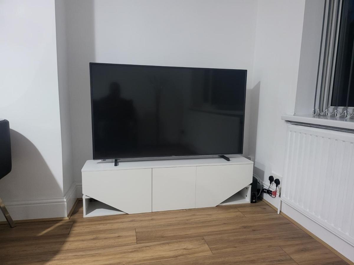 Spacious & Cosy Holiday Home In Manchester Esterno foto